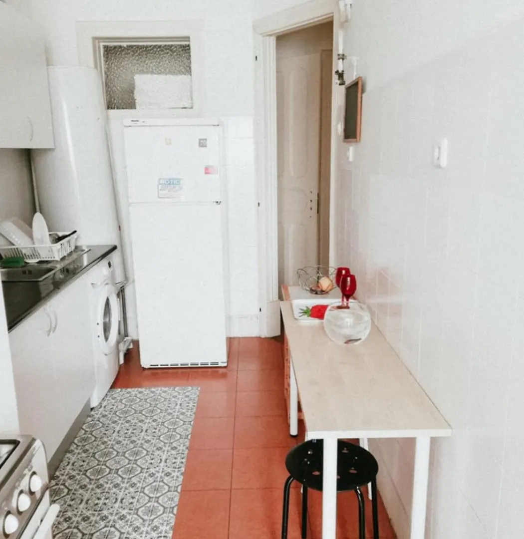 Homestay Alameda House Apartment Lisbon